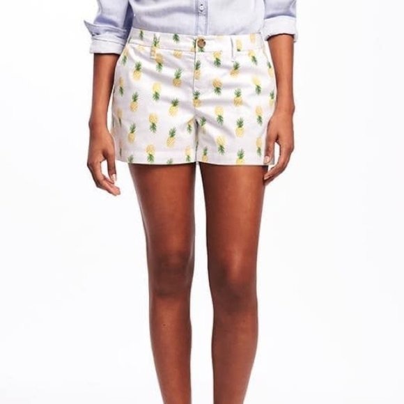 Old Navy Pineapple Shorts - Picture 3 of 6